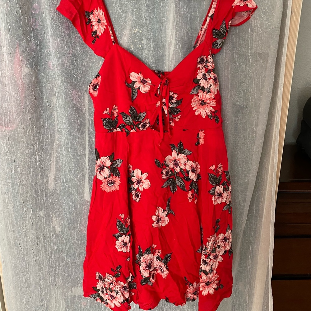 Floral Mini Dress with Triangle Cutout